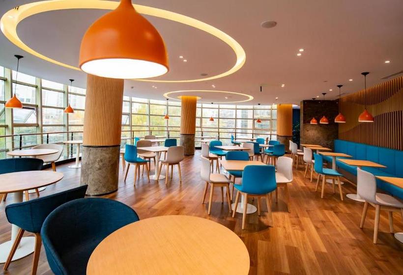 בית מלון כפרי Bozhou City Center