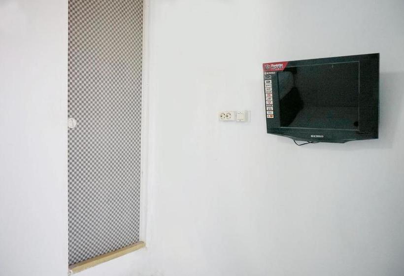 בית מלון כפרי Spot On 2186 Pondok Mahkota