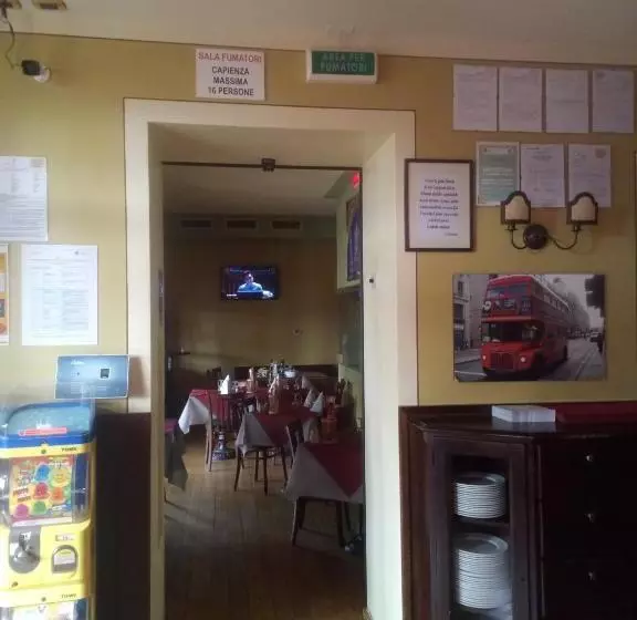 Aamiaismajoitus (B&B) London Cafè