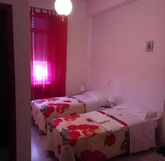 Aamiaismajoitus (B&B) London Cafè