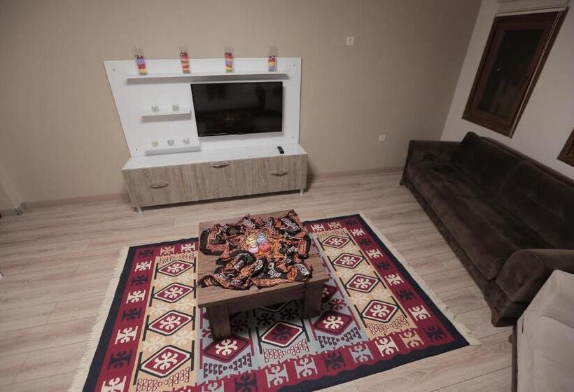 Ayder Suit Otel&bungalov Waterfall View