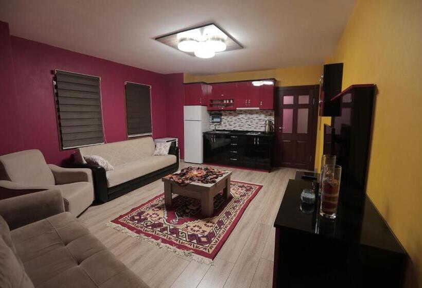 Ayder Suit Otel&bungalov Waterfall View