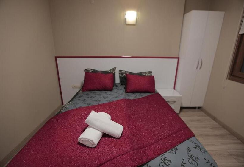 Ayder Suit Otel&bungalov Waterfall View