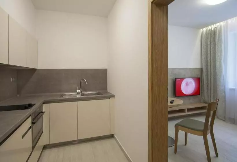 Hotelli A Restaurace U Stavaře