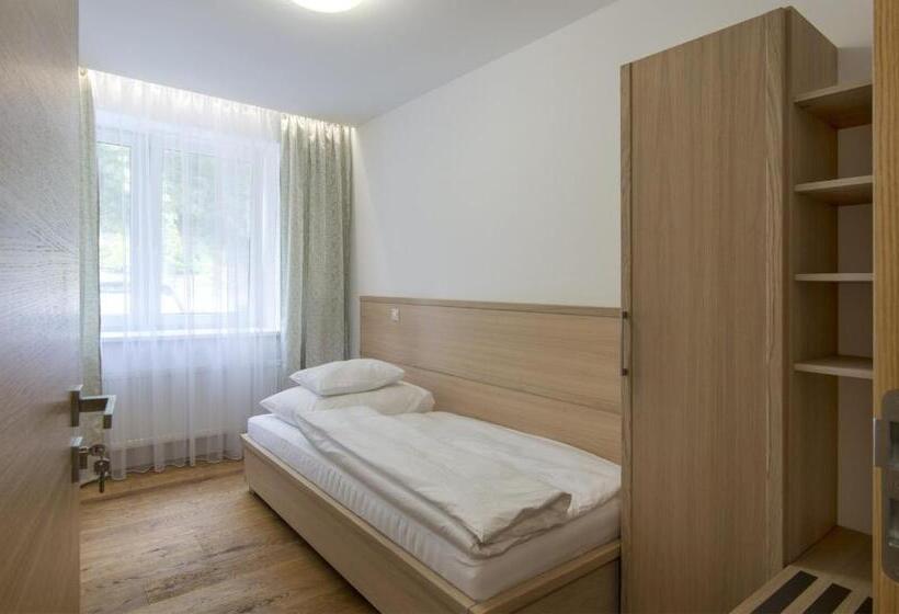 فندق A Restaurace U Stavaře