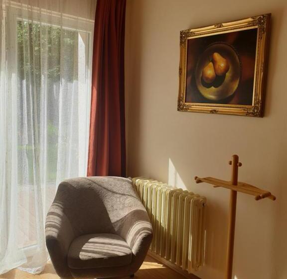 ホテル Zámeček Na čeladné