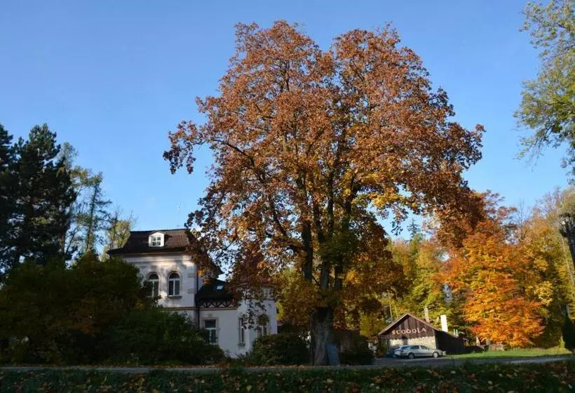 Hotelli Zámeček Na čeladné