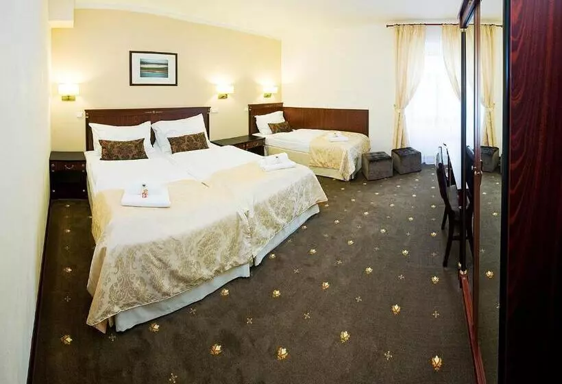 Hotelli & Apartments U černého Orla