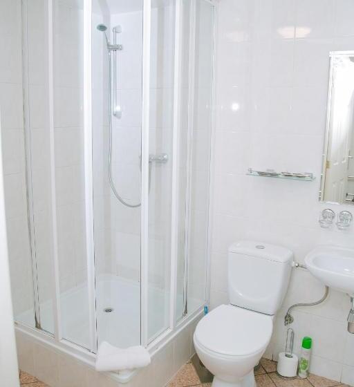 پانسیون Kupfernams