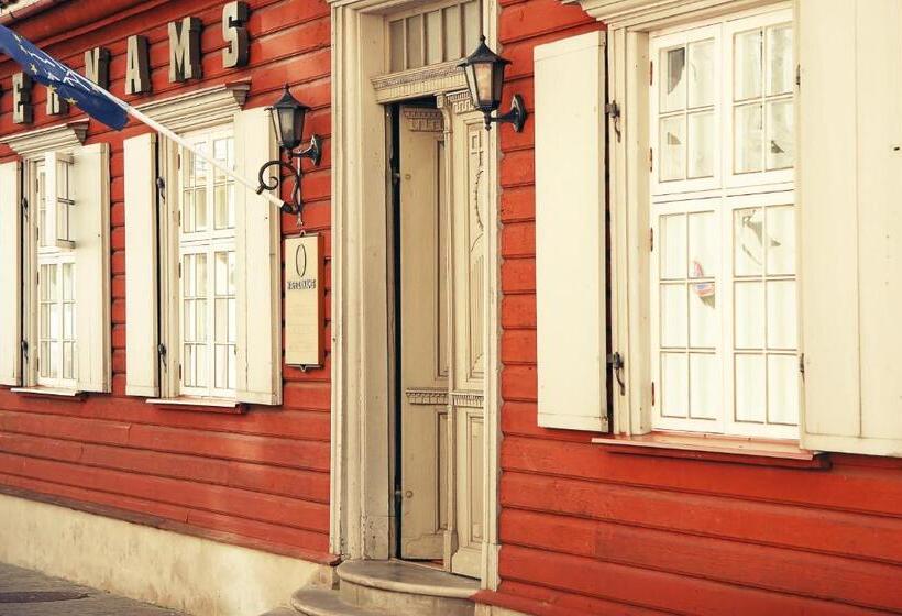 پانسیون Kupfernams