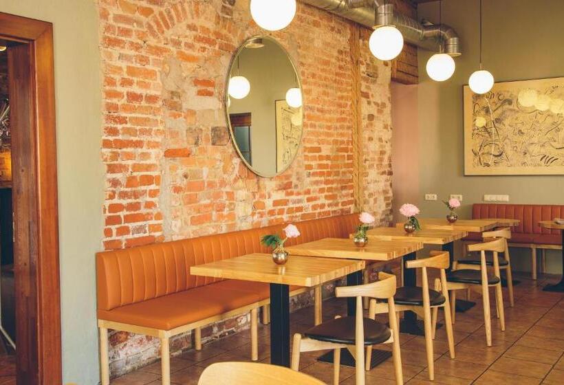 پانسیون Kupfernams