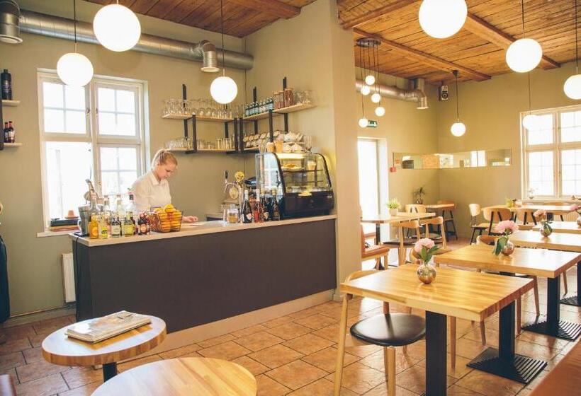 پانسیون Kupfernams