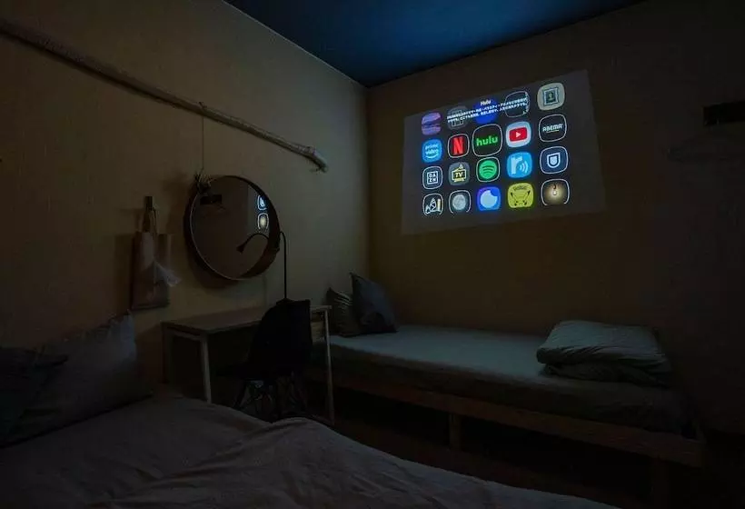 We Home Hostel & Kitchen    Vacation Stay 46044v