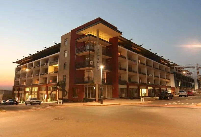 ホテル La Loggia Apartments