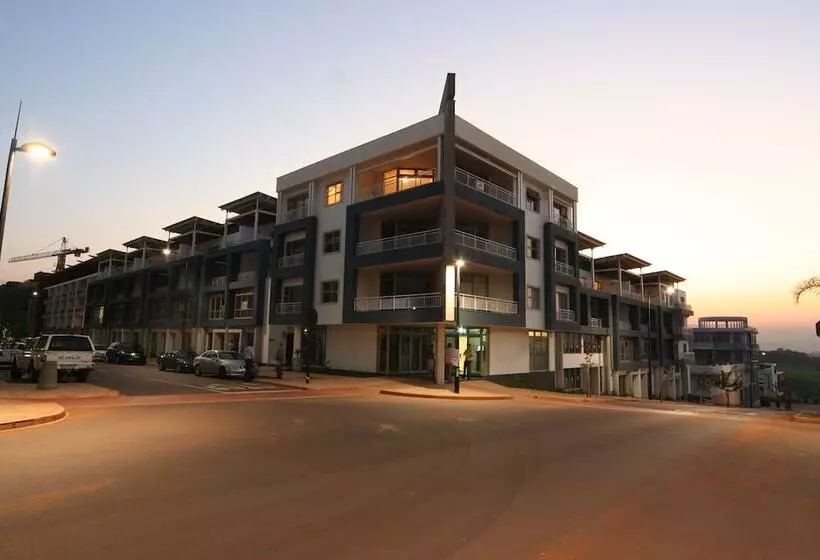 ホテル La Loggia Apartments