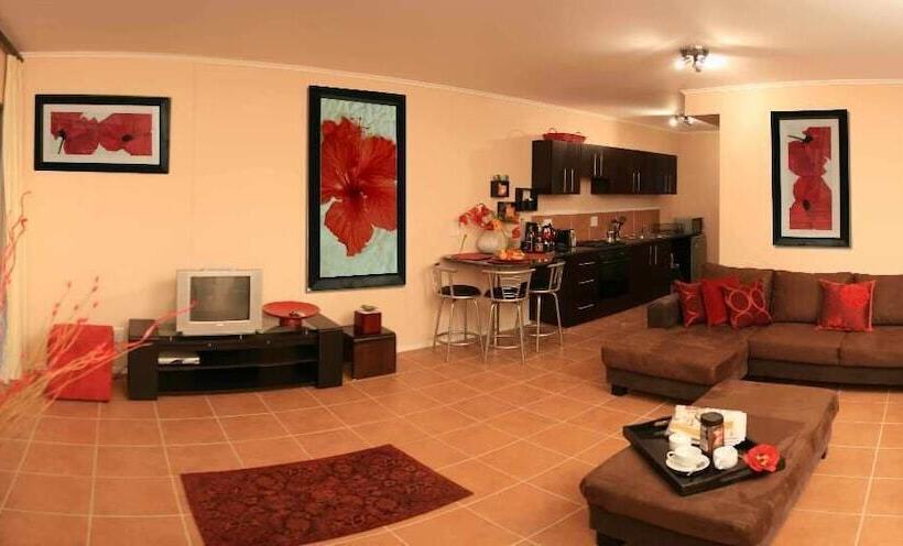 בית מלון כפרי La Loggia Apartments