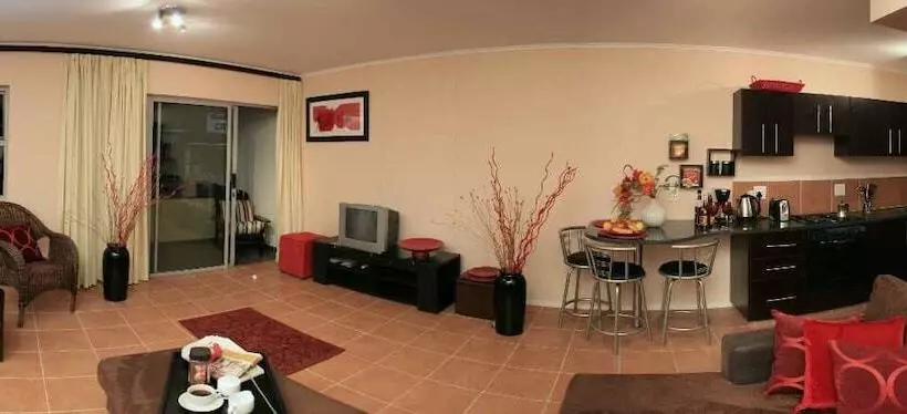 ホテル La Loggia Apartments