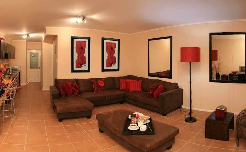 בית מלון כפרי La Loggia Apartments