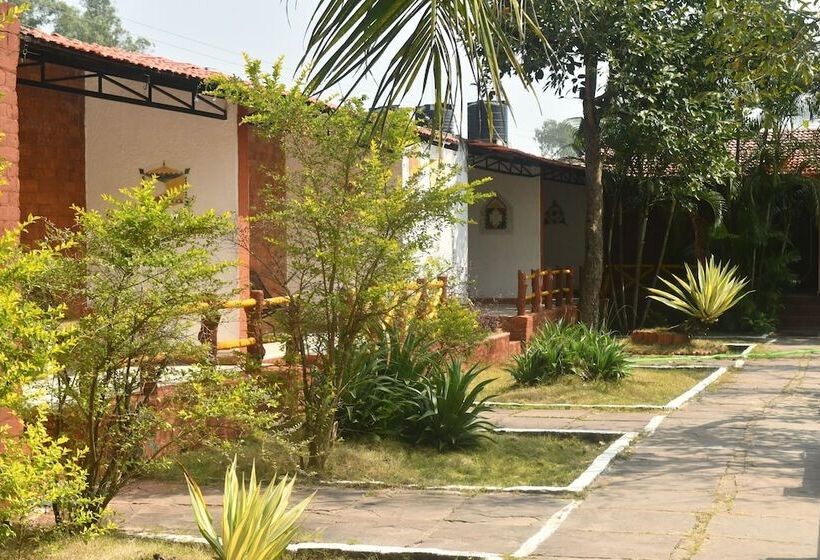 בית מלון כפרי Taal Tiger Retreat