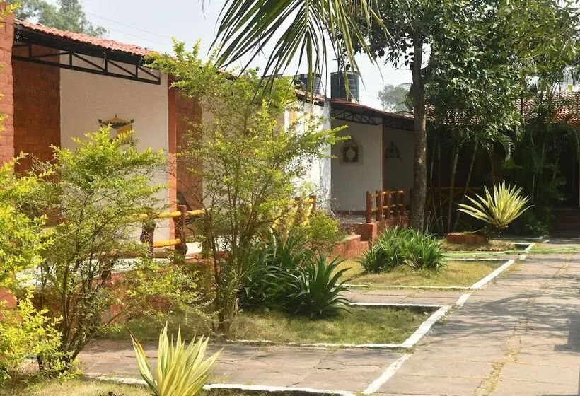 Hotelli Taal Tiger Retreat