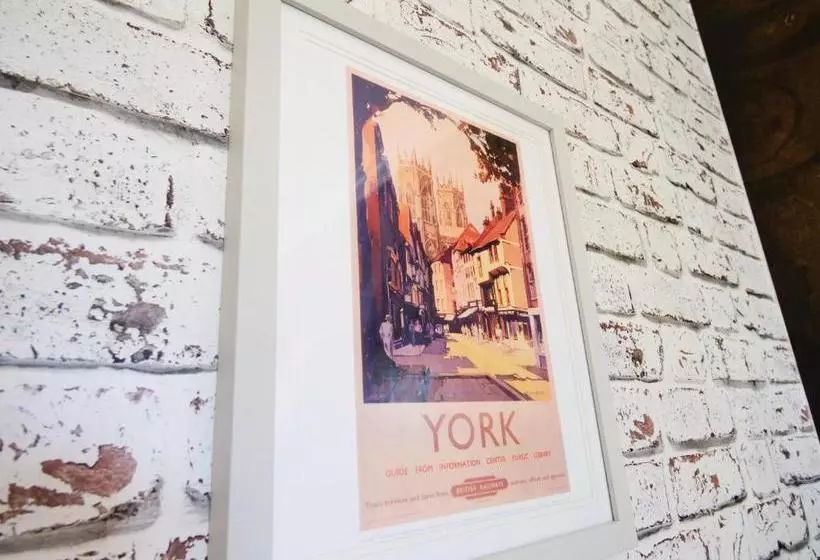 Aamiaismajoitus (B&B) Westergate House