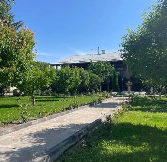 هتل In Gyumri