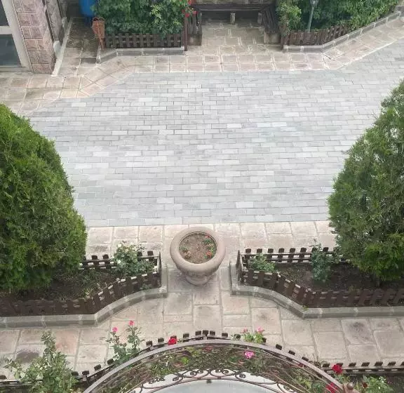 هتل In Gyumri