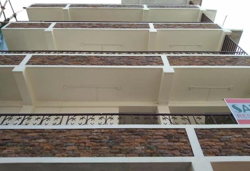 ホテル Oyo 45654 Saw Aiom Residency