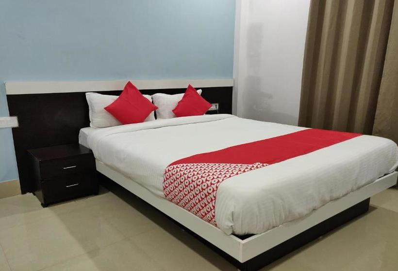 ホテル Oyo 45654 Saw Aiom Residency