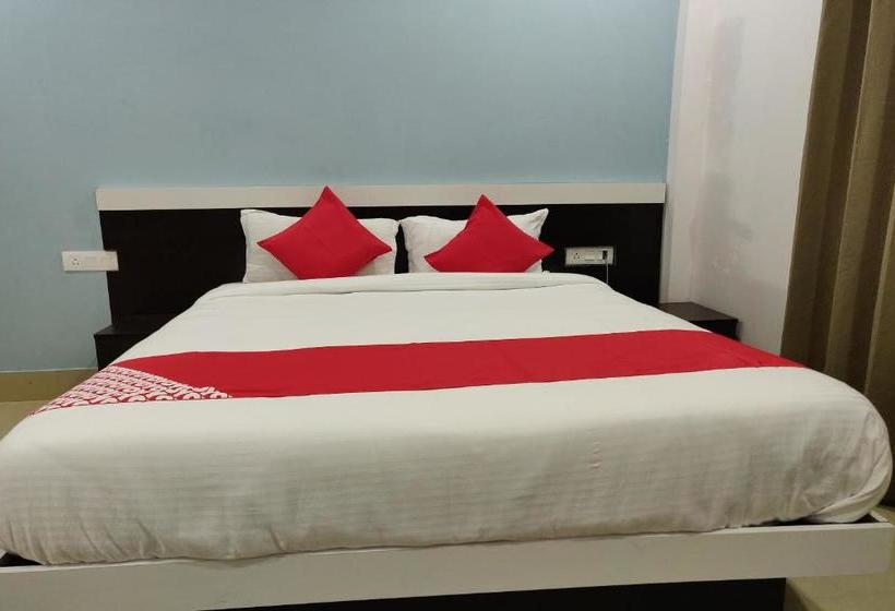 ホテル Oyo 45654 Saw Aiom Residency