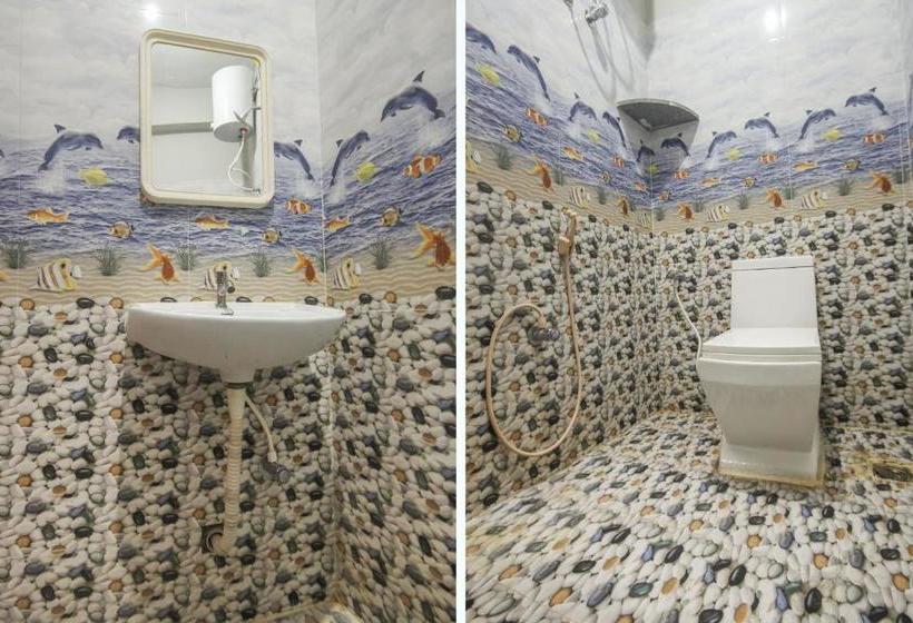 בית מלון כפרי Oyo 68192 Jdi Inn