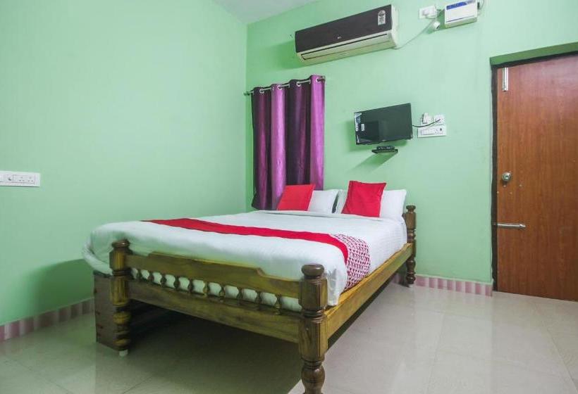 בית מלון כפרי Oyo 68192 Jdi Inn