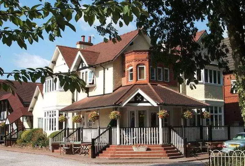 Alton Lodge Hotel