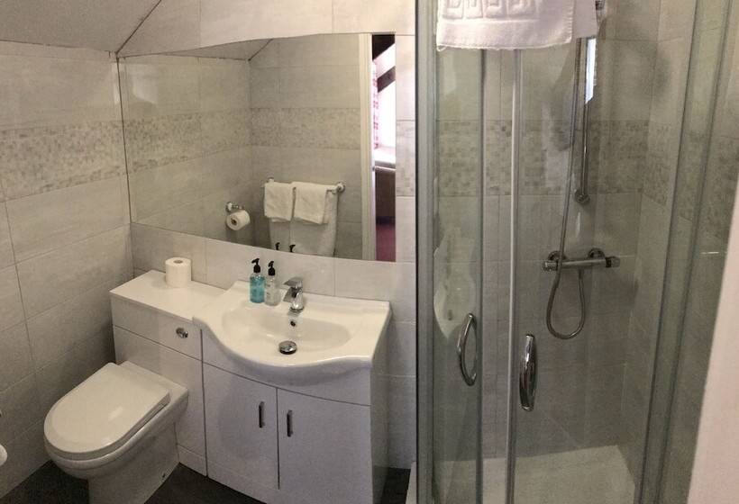 Broughton Craggs Hotel