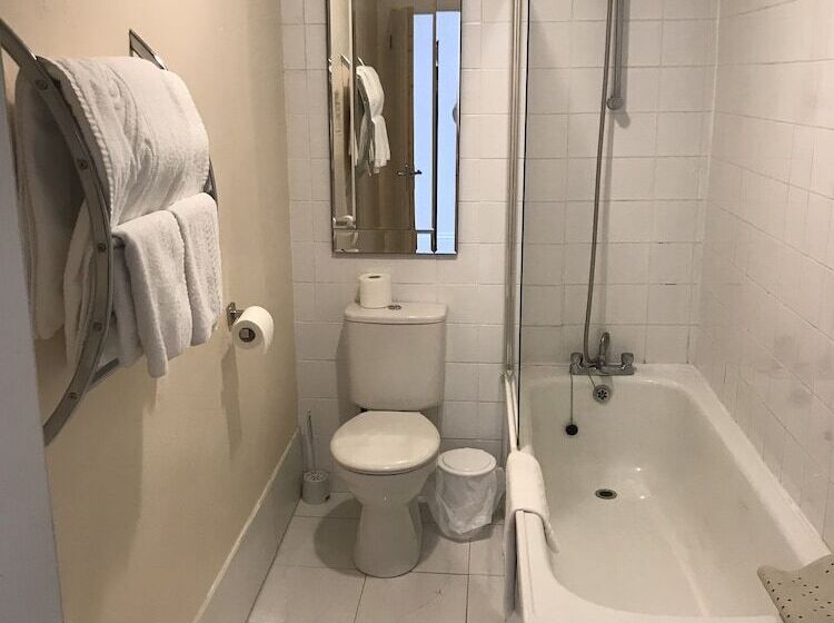 Broughton Craggs Hotel