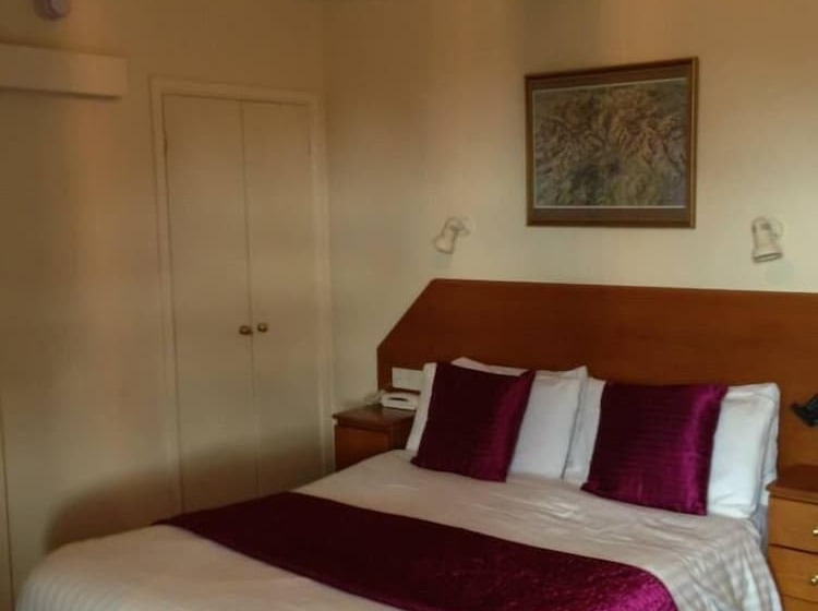 Broughton Craggs Hotel