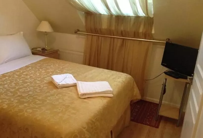 Hotel Acorn Guest House