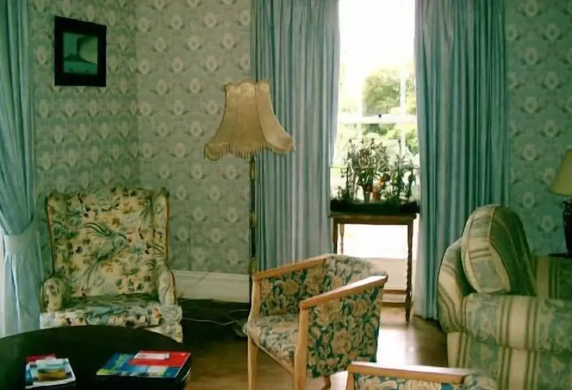 Отель Clanabogan Country House B&b