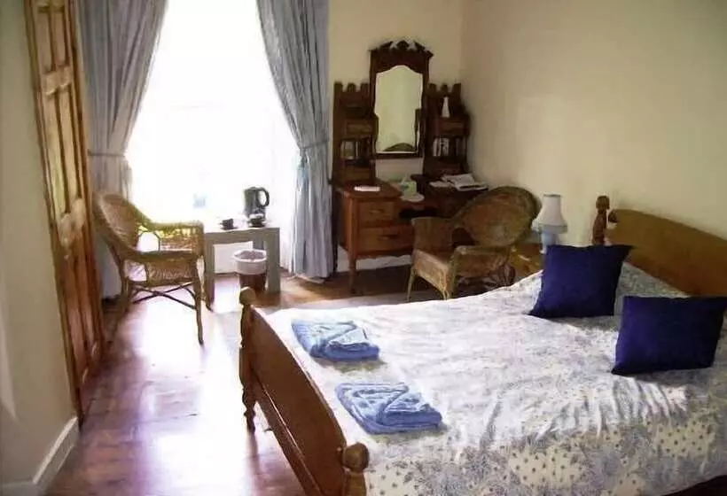Отель Clanabogan Country House B&b