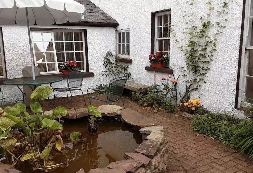 Отель Clanabogan Country House B&b