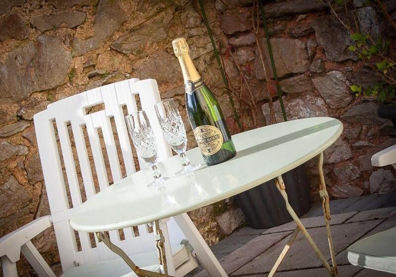 فندق Court Prior Boutique B&b And Apartment