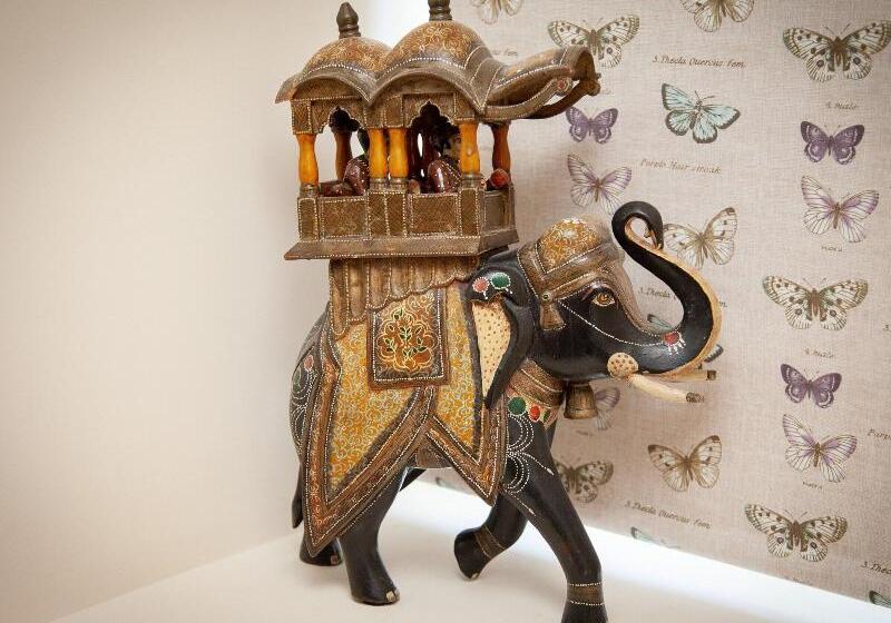 فندق Court Prior Boutique B&b And Apartment