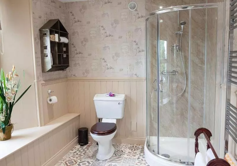 هتل Court Prior Boutique B&b And Apartment