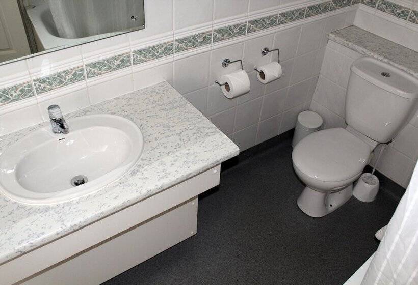 فندق Discovery Inn  Leeds