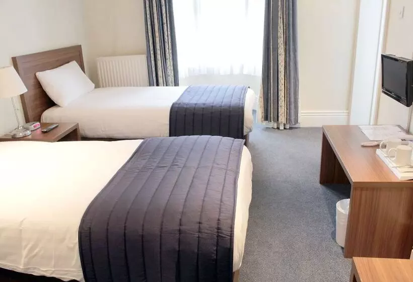 Hotel Discovery Inn  Leeds