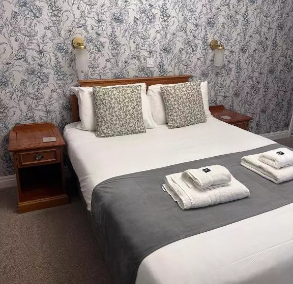 East Ayton Lodge Hotel, Scarborough