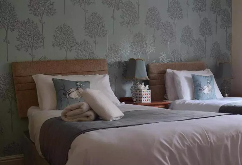 East Ayton Lodge Hotel, Scarborough