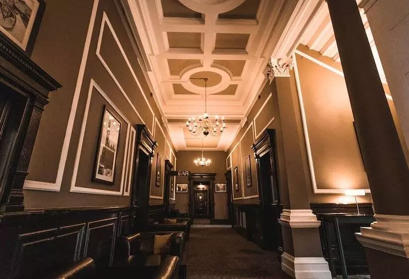 Отель Great Victoria