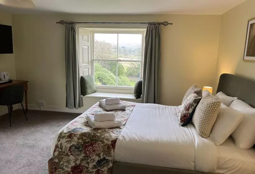 ホテル Lovelady Shield Country House