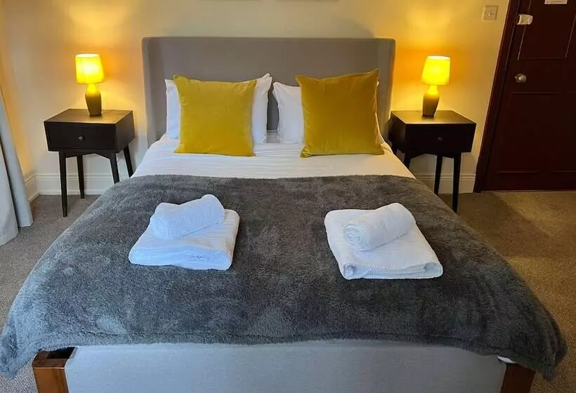 ホテル Lovelady Shield Country House